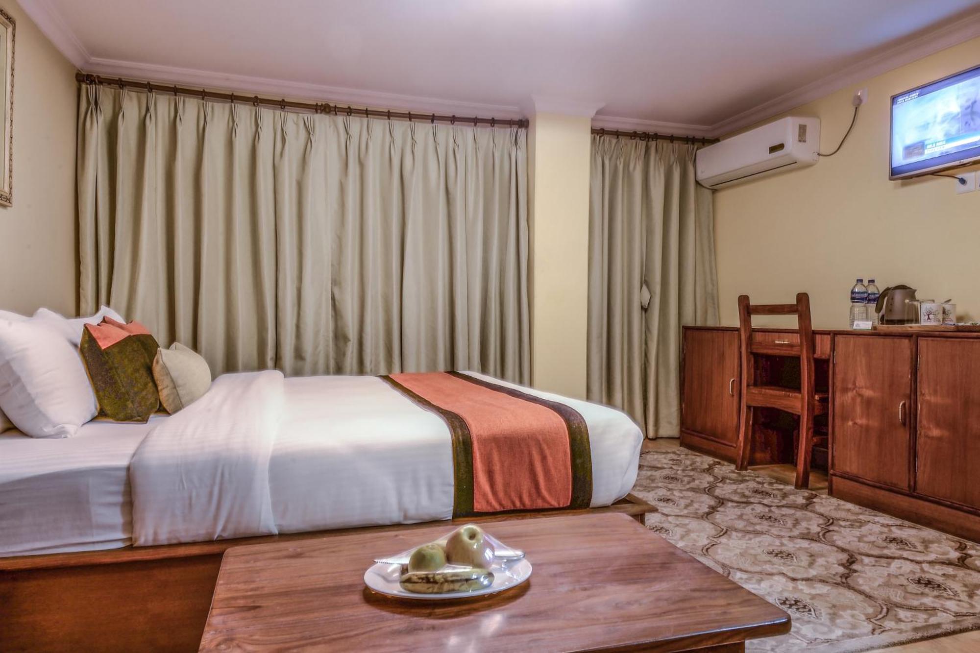 Hotel Raniban Arcade Pokhara Luaran gambar