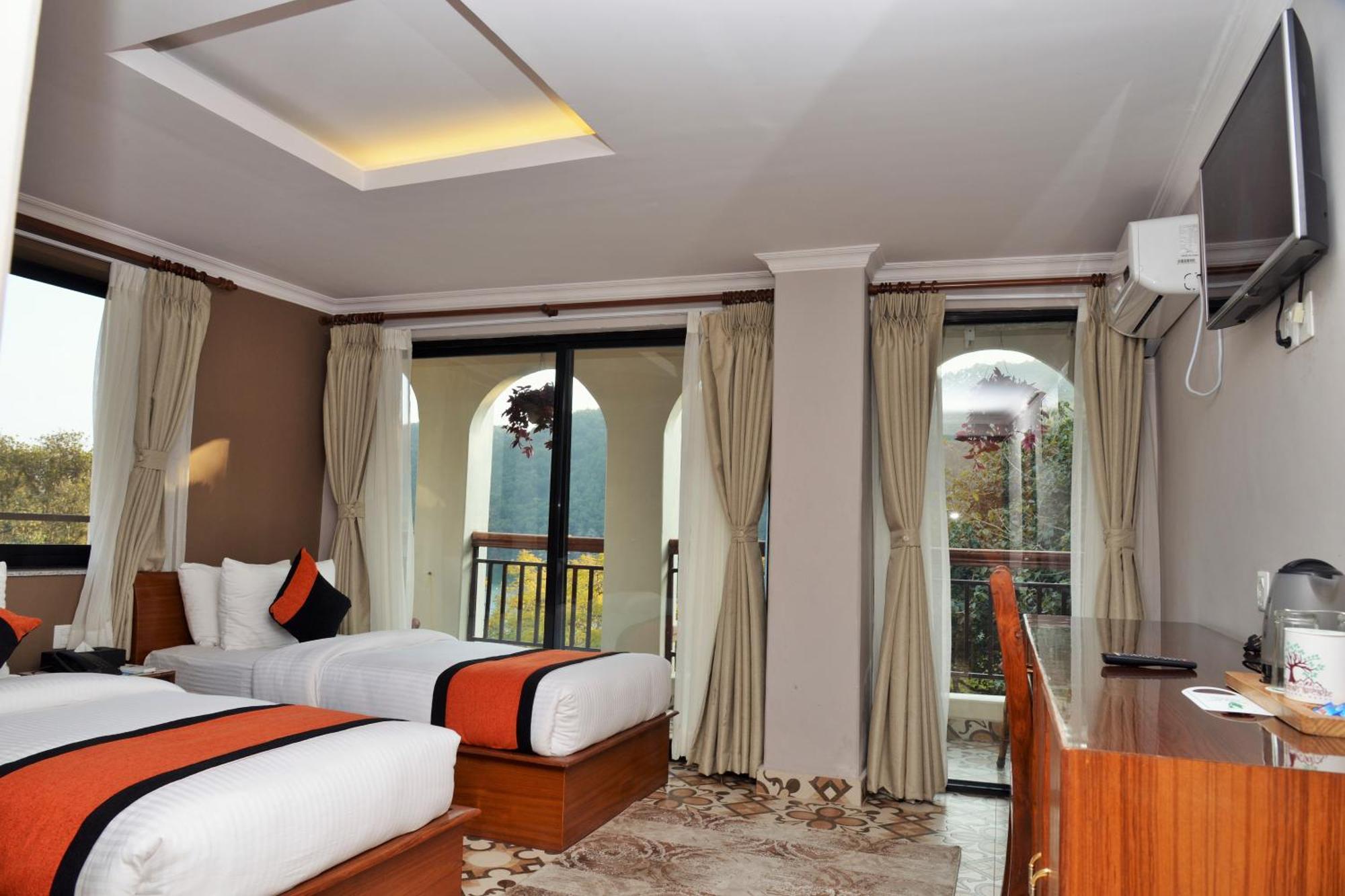 Hotel Raniban Arcade Pokhara Luaran gambar
