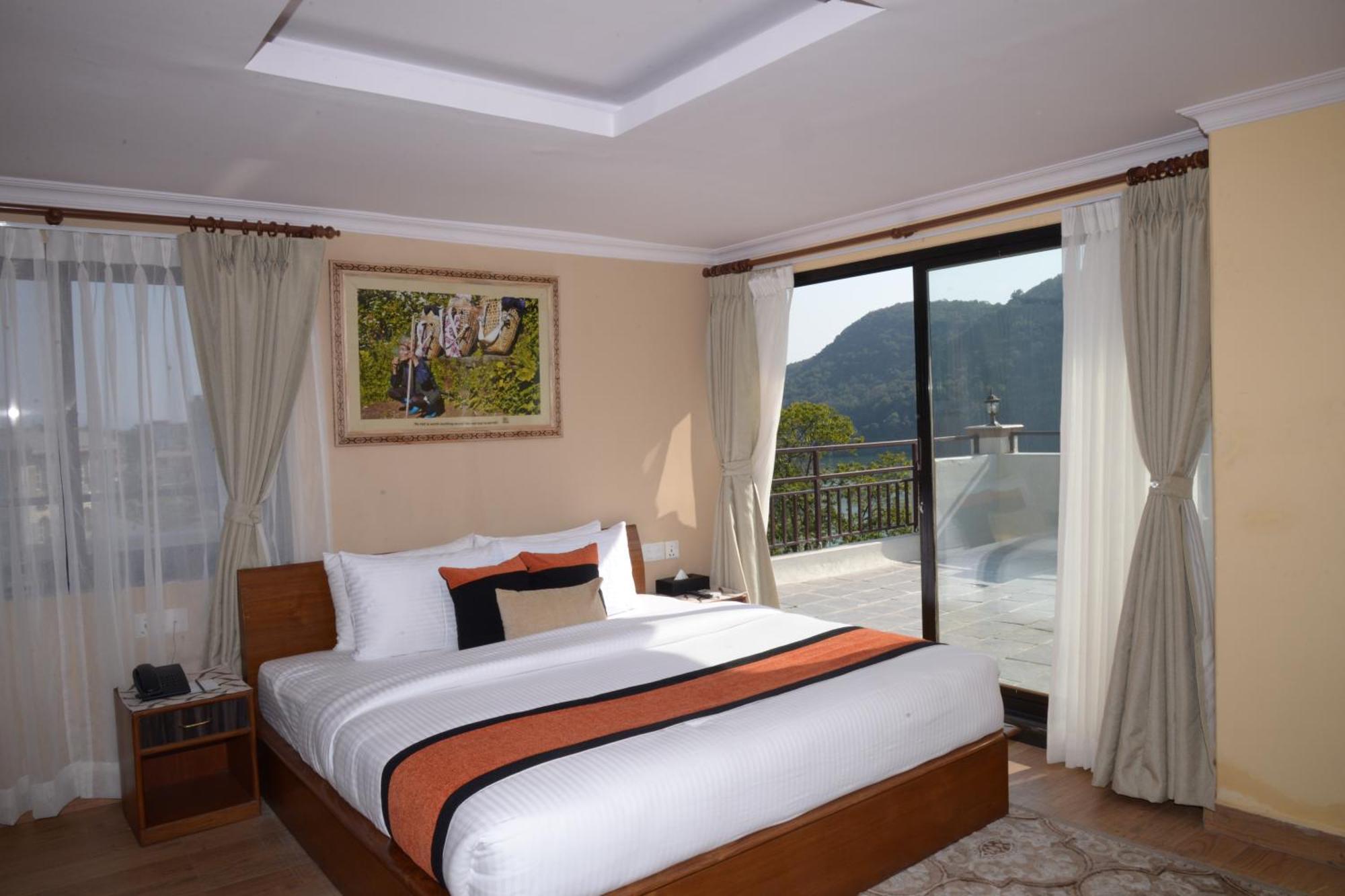 Hotel Raniban Arcade Pokhara Luaran gambar
