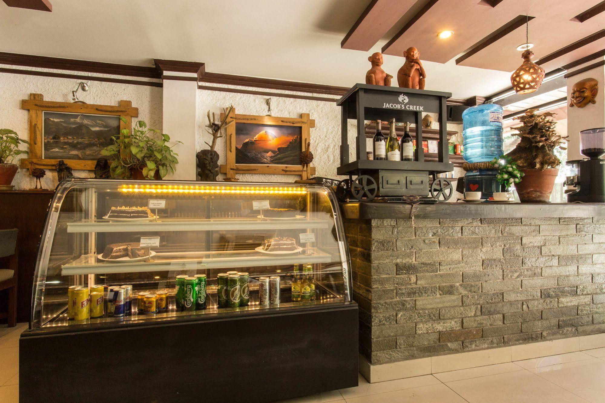 Hotel Raniban Arcade Pokhara Luaran gambar