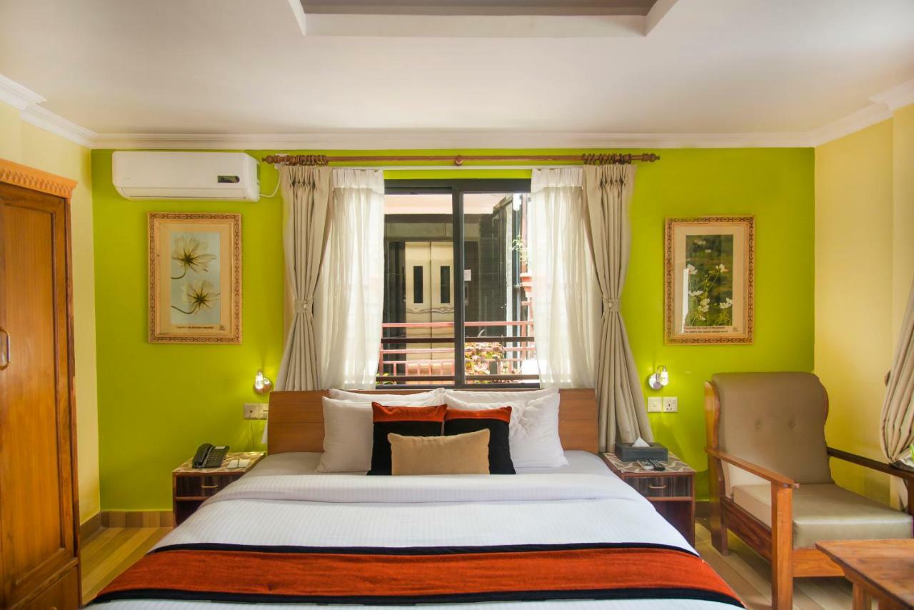 Hotel Raniban Arcade Pokhara Luaran gambar